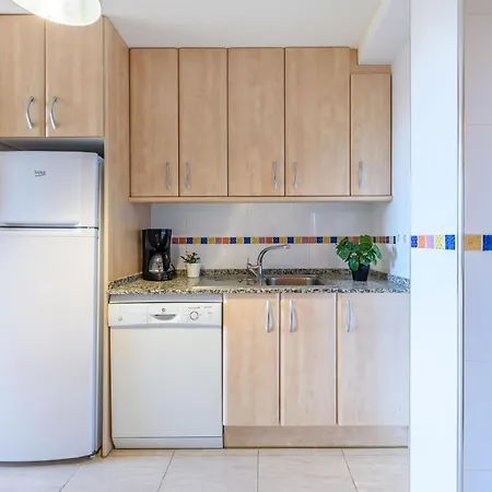 Manacor By Interhome * 坎布里尔斯